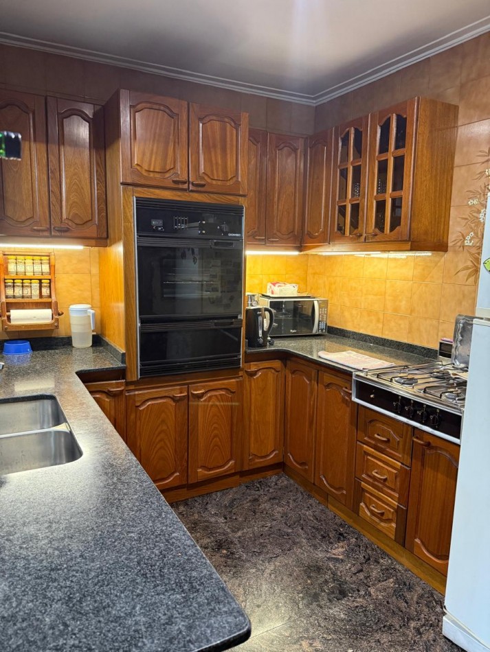 IMPORTANTE CASA EN VENTA EN CALLE 49 Y 29