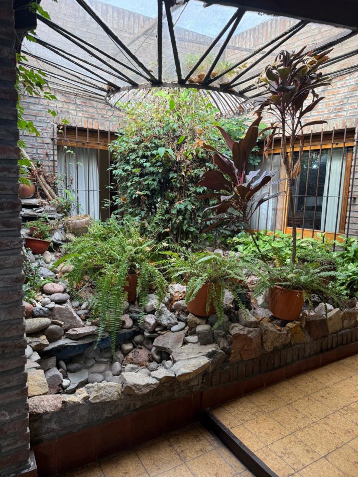 IMPORTANTE CASA EN VENTA EN CALLE 49 Y 29
