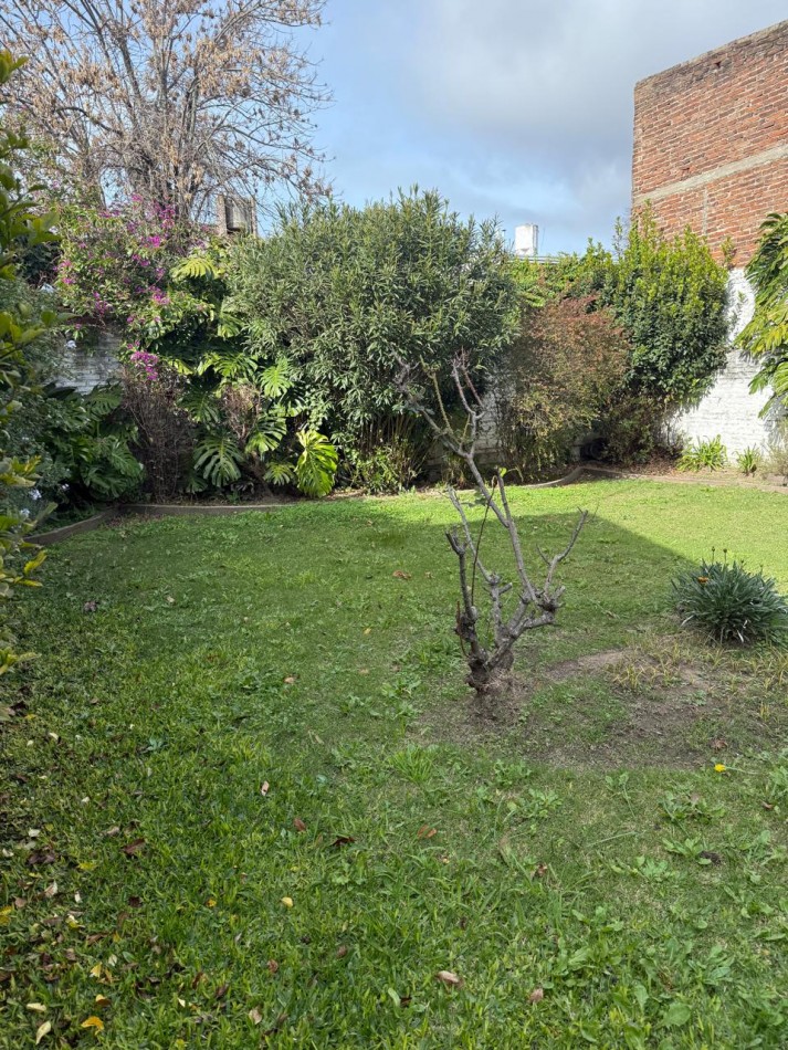 IMPORTANTE CASA EN VENTA EN CALLE 49 Y 29