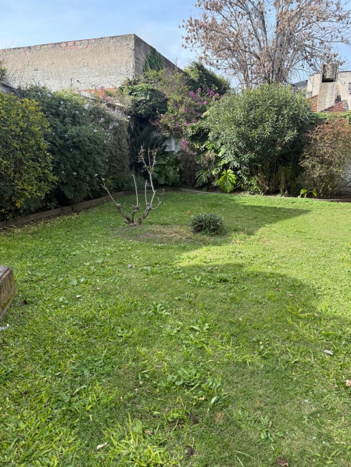 IMPORTANTE CASA EN VENTA EN CALLE 49 Y 29