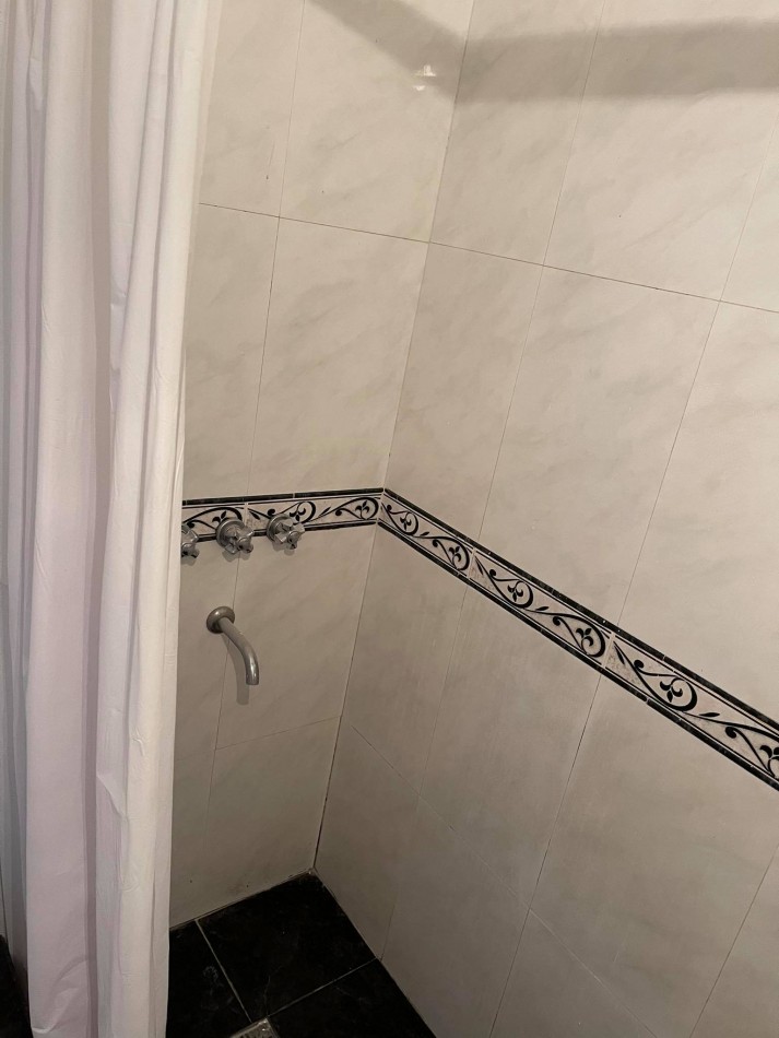 ALQUILER DPTO UN DORM EN 40 Y 122