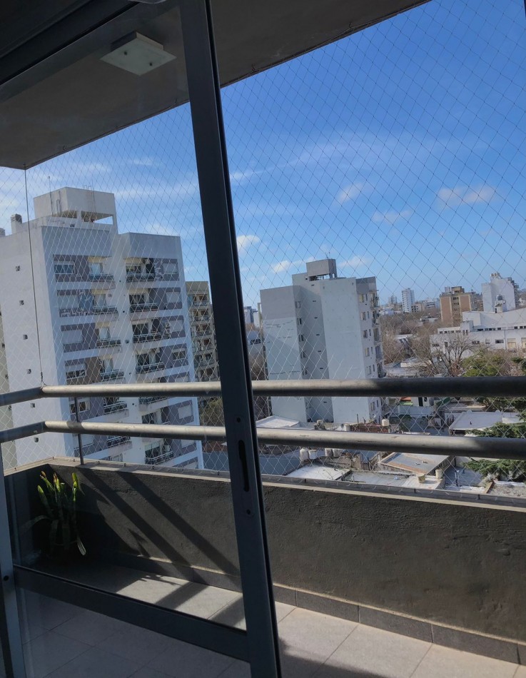 Alquielr semipiso en Av. 60 entre 11 y 12