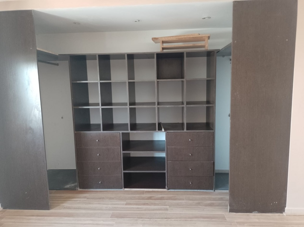 Alquiler duplex en edificio dos dormitorios 6 esquina 67