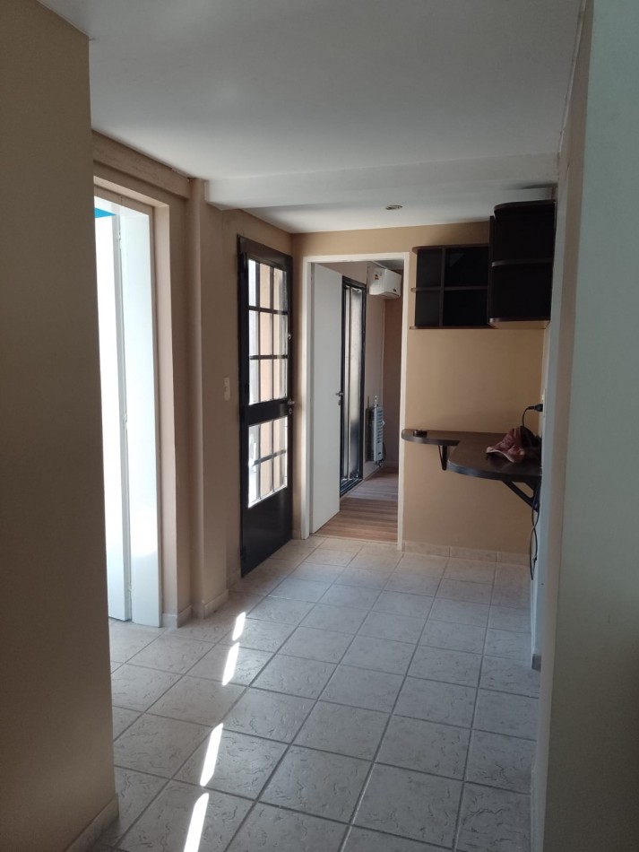 Alquiler duplex en edificio dos dormitorios 6 esquina 67