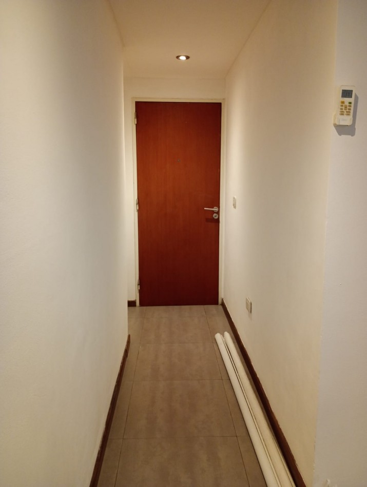 Alquiler depto 2 dormitorios + cochera 42 e/10 y 11 