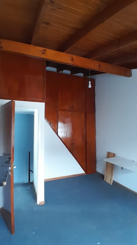 Alquiler PH 1 dormitorio 67 y 117 S/EXPENSAS