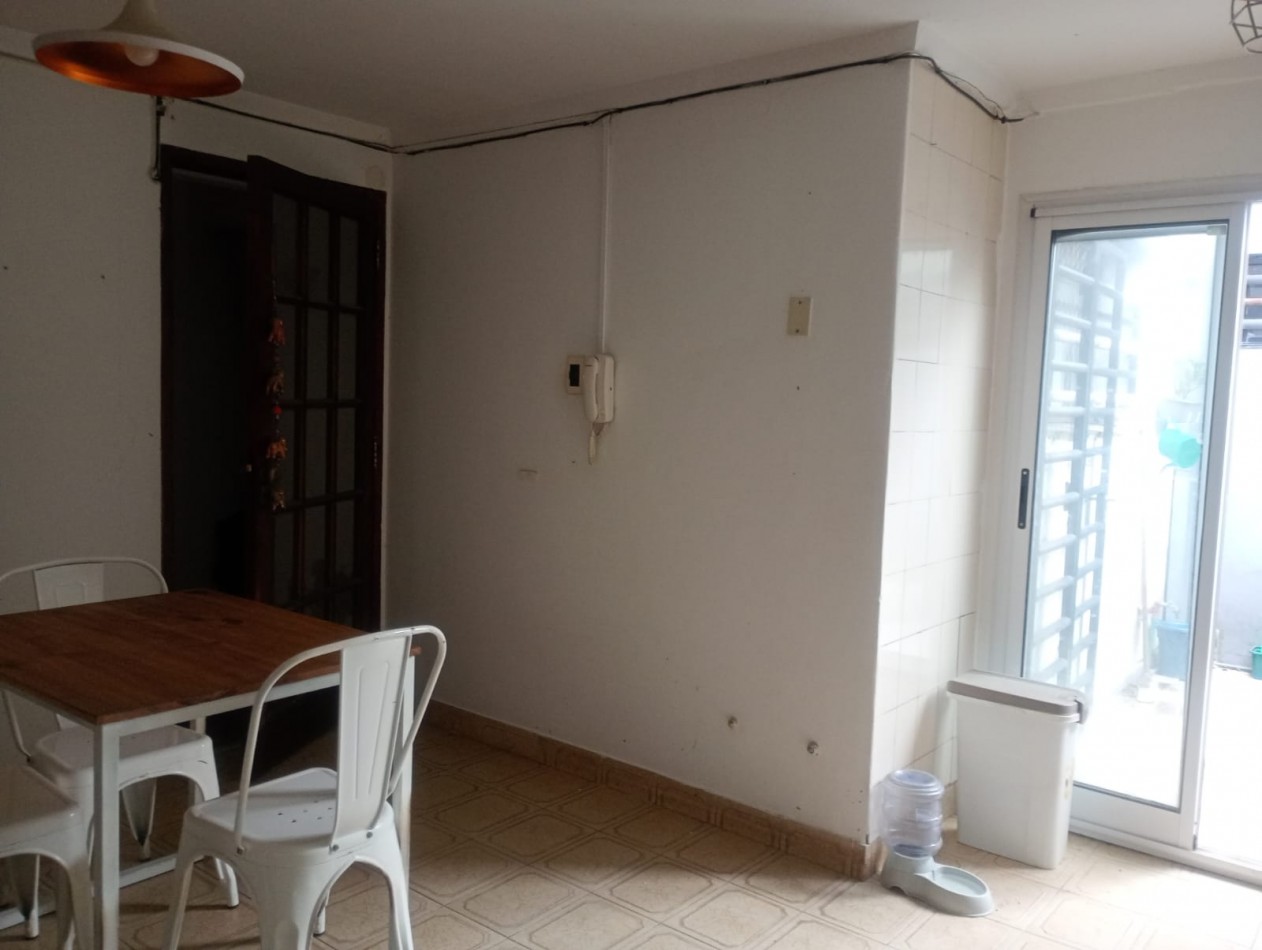 Alquiler Ph tipo casa 2 dormitorios