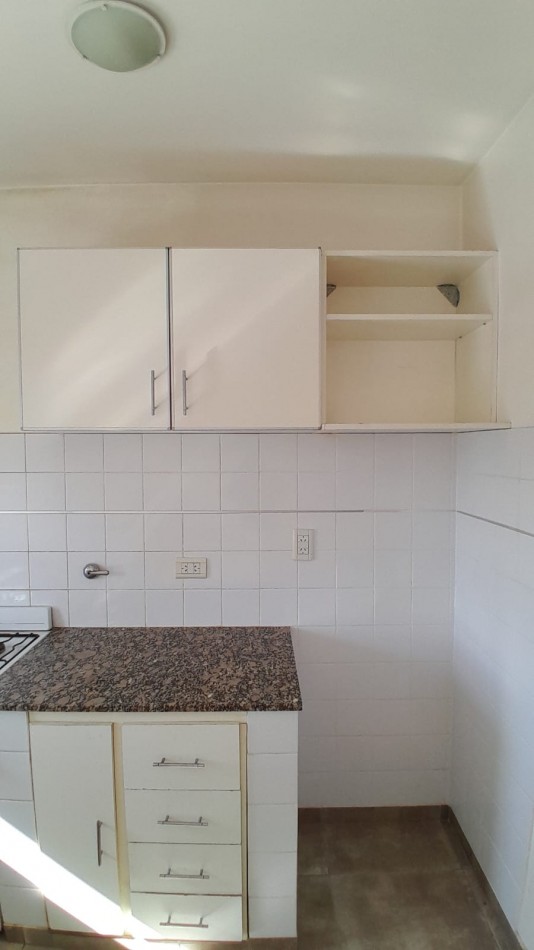 ALQUILER DPTO UN DORM EN 5 Y 66