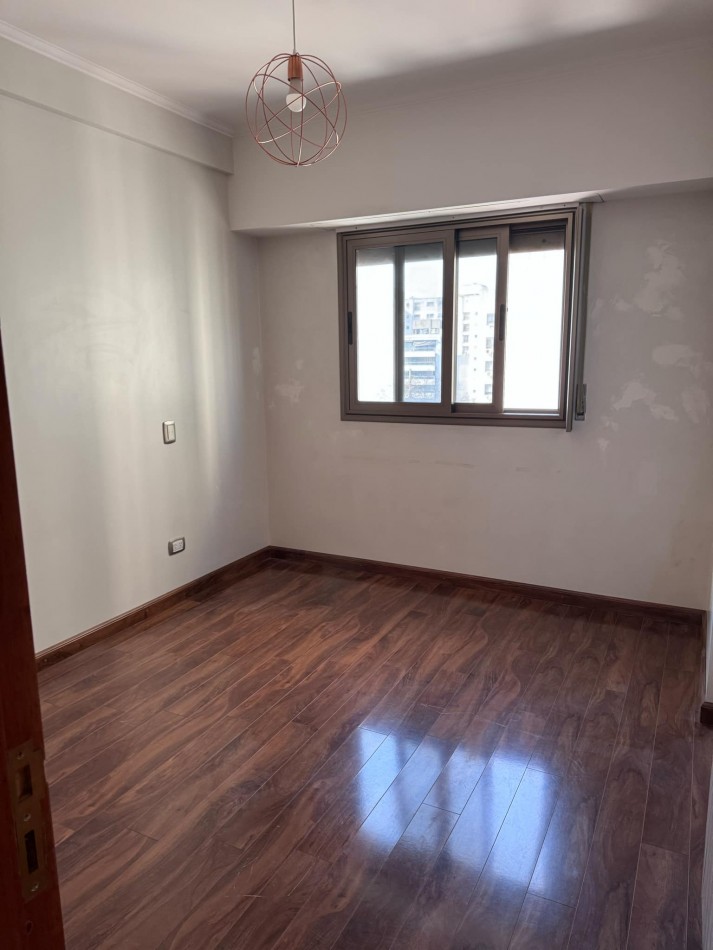 ALQUILER DPTO UN DORM EN 43 Y 6