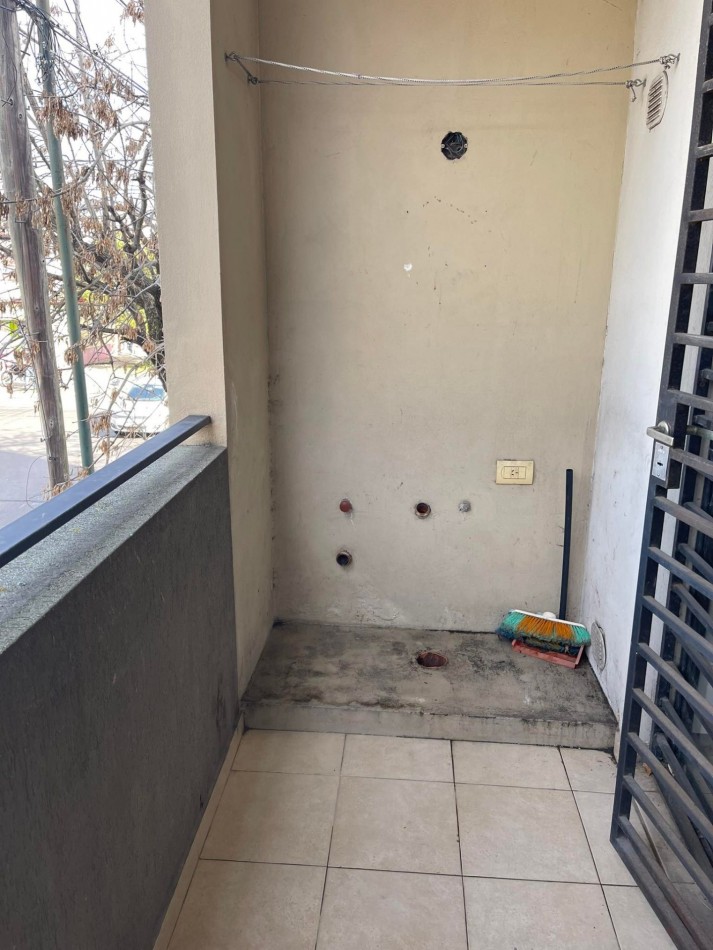 ALQUILER DPTO UN DORM EN 45 Y 21