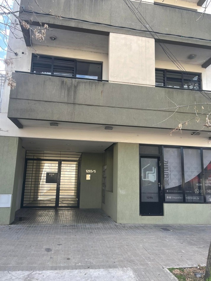 ALQUILER DPTO UN DORM EN 45 Y 21