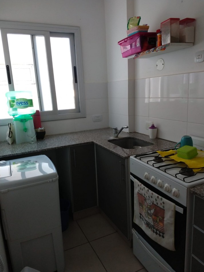 ALQUILER MONOAMBIENTE EN 7 Y 36