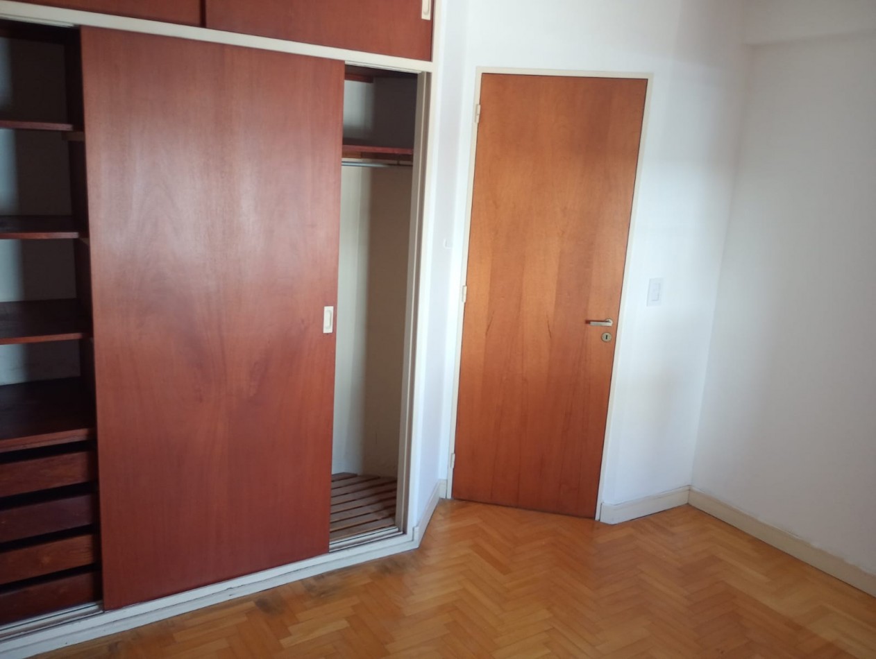 Alquiler depto 1 dormitorio al frente 14 e/38 y 39 