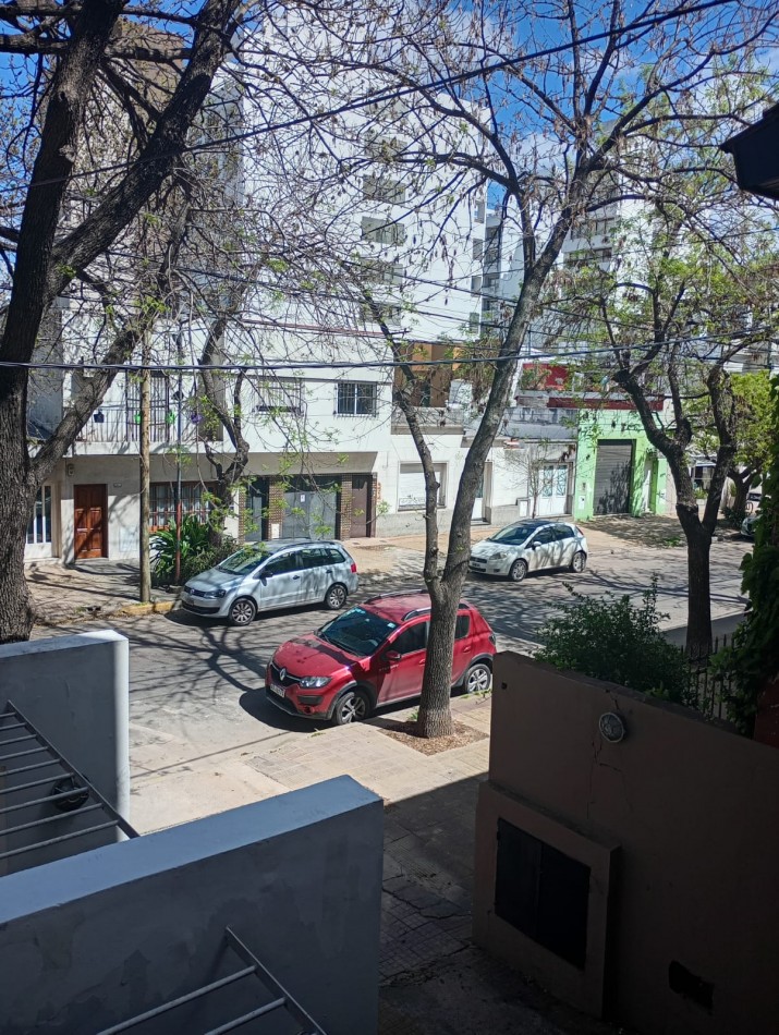 Alquiler depto 1 dormitorio al frente 14 e/38 y 39 