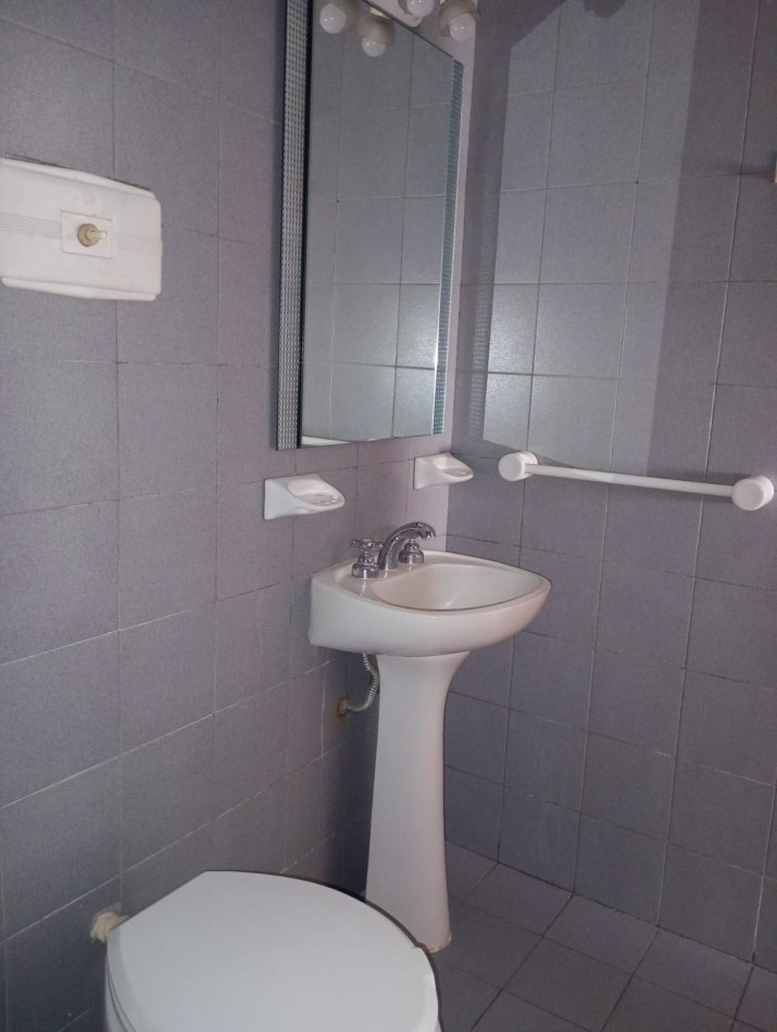 Alquiler depto 1 dormitorio al frente 14 e/38 y 39 