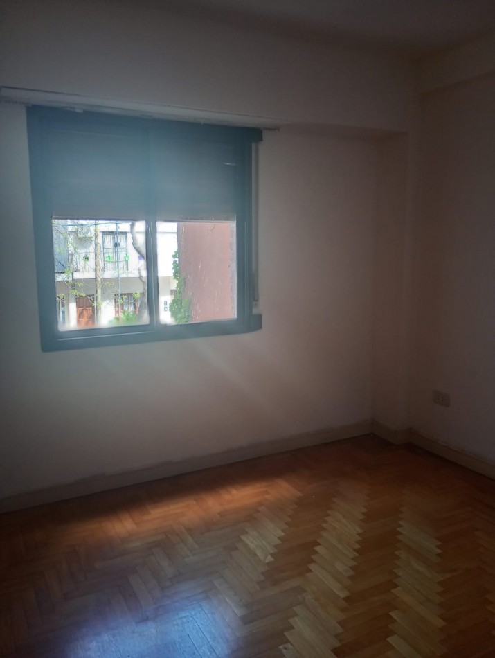 Alquiler depto 1 dormitorio al frente 14 e/38 y 39 