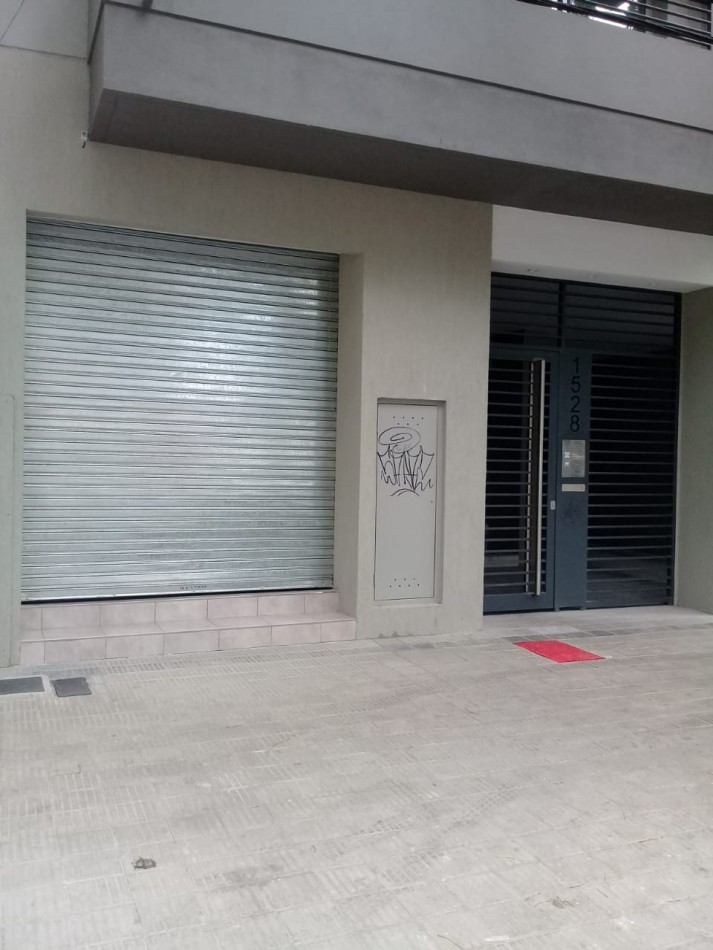 Alquiler local comercial Av. 13 e/63 y 64
