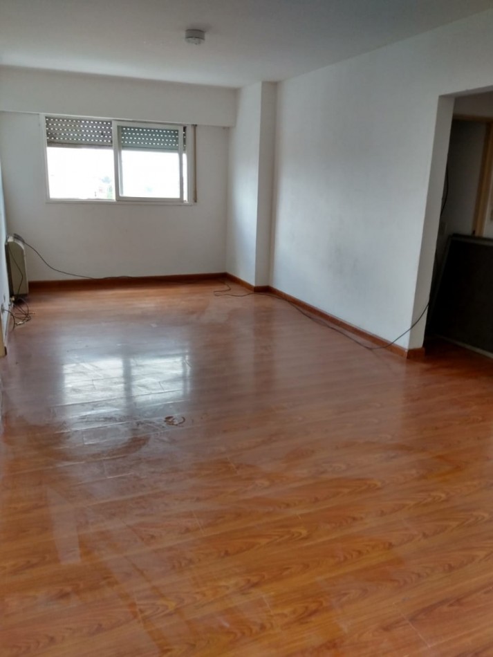 ALQUILER DPTO DOS DORM EN 56 Y 9