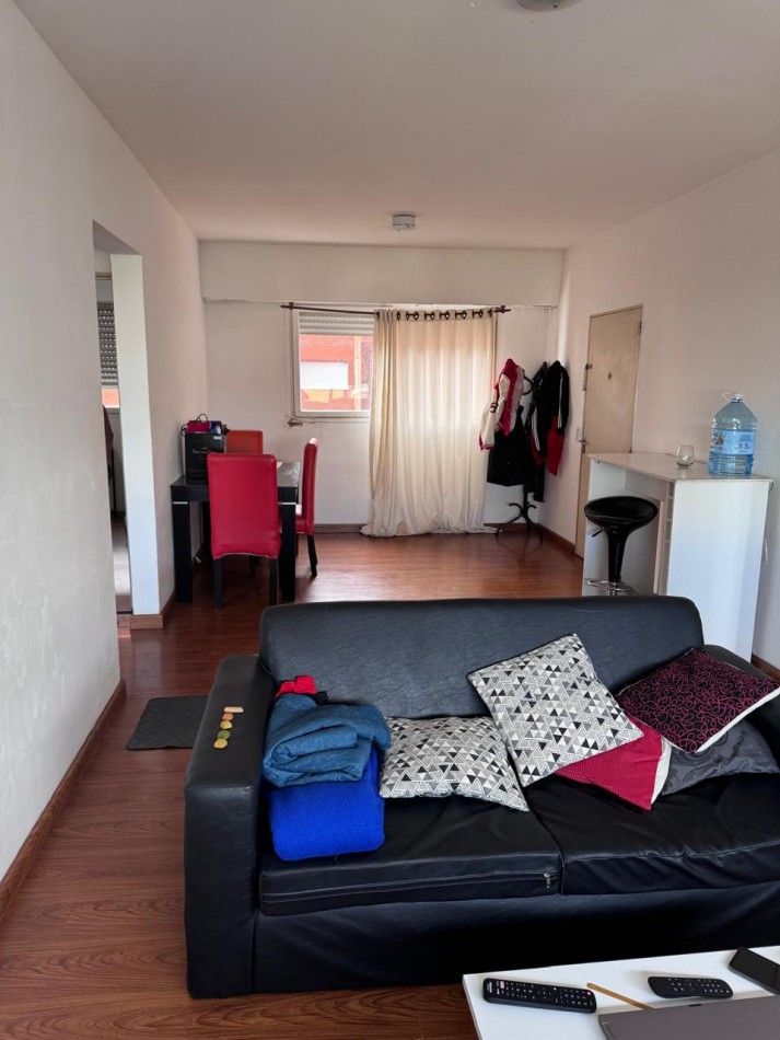 ALQUILER DPTO DOS DORM EN 56 Y 9