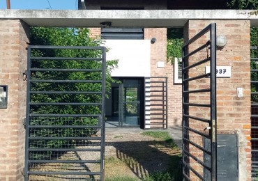 VENTA Duplex 2 dormitorios Gonnet, inmejorable zona
