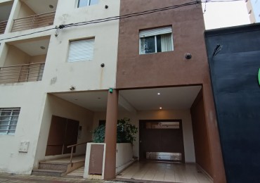 ALQUILER COCHERA 58 Y 18