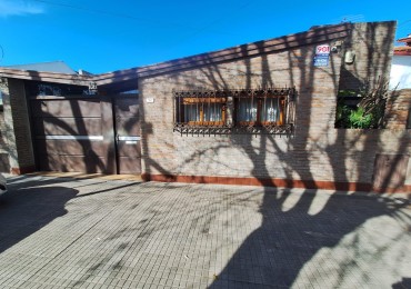IMPORTANTE CASA EN VENTA EN CALLE 49 Y 29